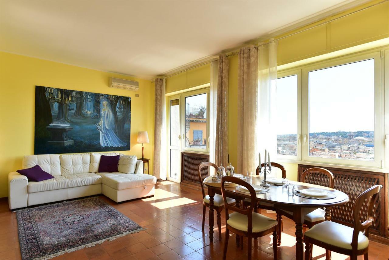 Apartment Prince's Piazza Di Spagna Rome